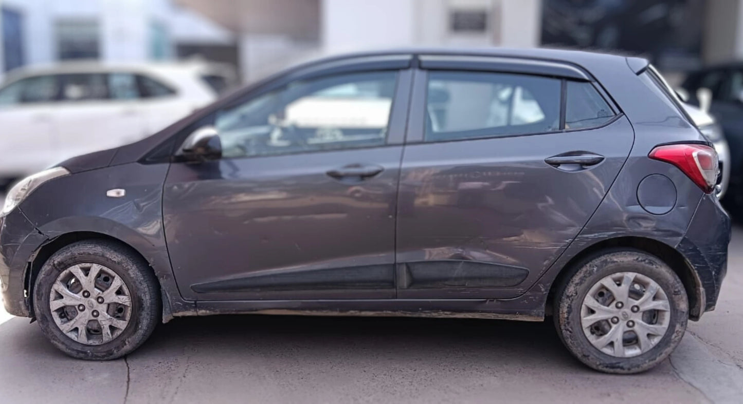 Hyundai( Grand i10 ) | Petrol